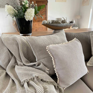 Kissenhülle Berzlih Pompons - 50 x 50 cm