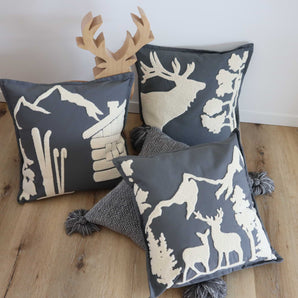 Kissenhülle Skihütte - geflockte Stickerei offwhite - 49.5 x 49.5 cm