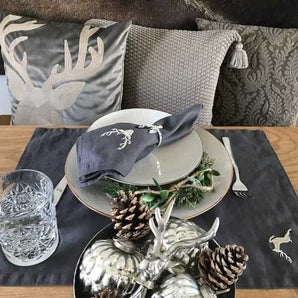 Kissenhülle Balmlih - Strick mit Quasten taupe-schlamm - 50 x 50 cm